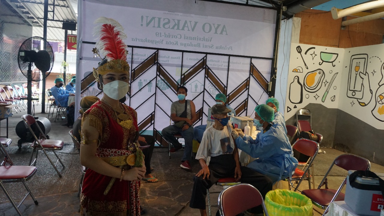 Vaksinasi Pelaku Seni Budaya Digelar di Kota Yogyakarta