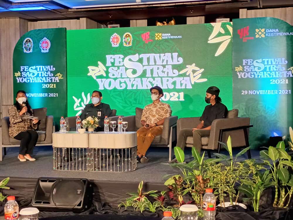 Festival Sastra Yogyakarta 2021 : Ruang Apresiasi Pelestari Sastra Jawa