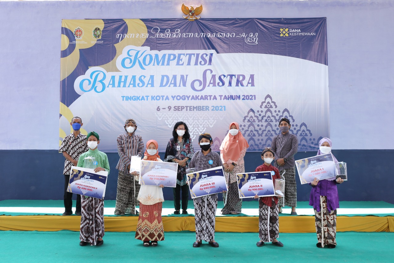 Pendaftaran Kompetisi Bahasa dan Sastra Kota Yogyakarta 2022 Dibuka!